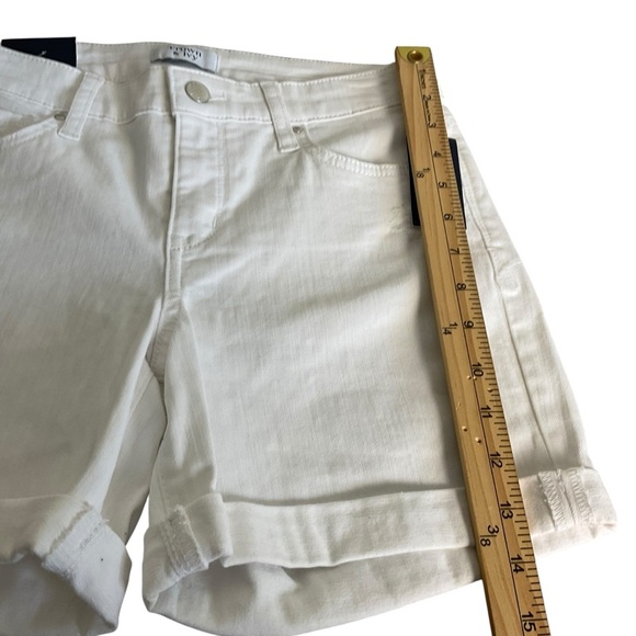 Crown & Ivy White Jean Shorts - Picture 6 of 7
